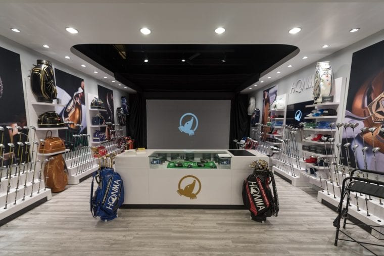 Honma Golf Gallery Store within the popular Roger Dunn Golf Shops’ Santa Ana, California