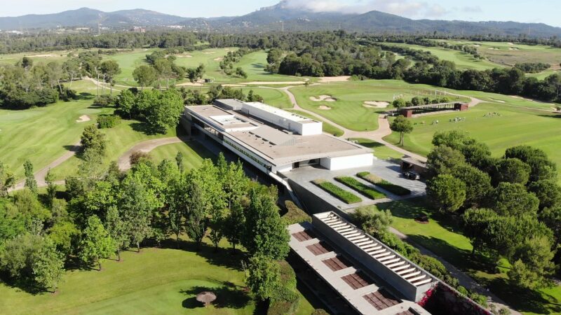 Clubhouse aerial Real Club de Golf El Prat