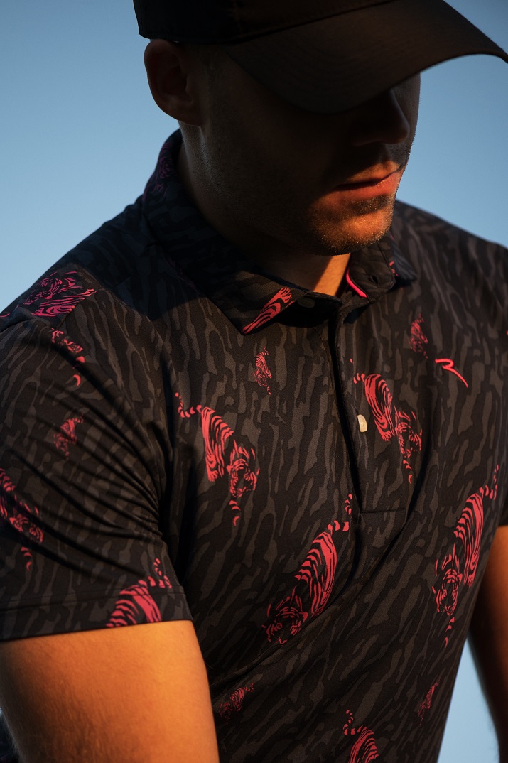 Chervo Spring-Summer 2023 Collection shirt with lions