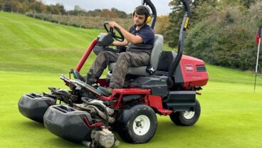 Wycombe Heights Golf Centre Electric-mower
