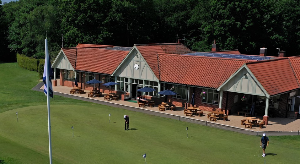 Newark Golf Club clubhouse