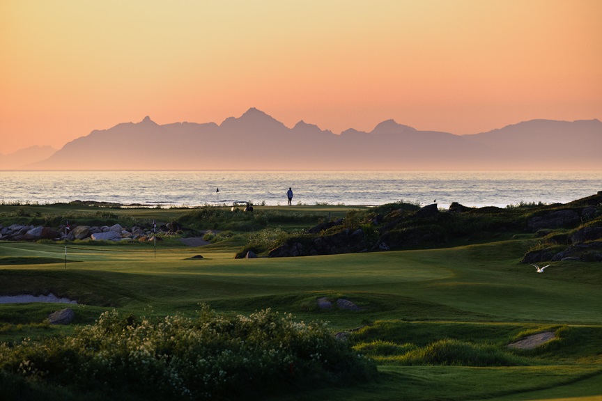 Lofoten Links special lights_Photo_Jacob_Sjoman